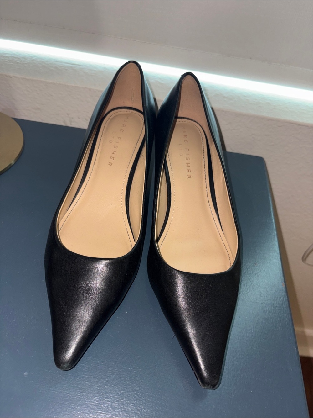 Marc Fisher Black Pointed-Toe Leather Pumps — Sleek Classic
